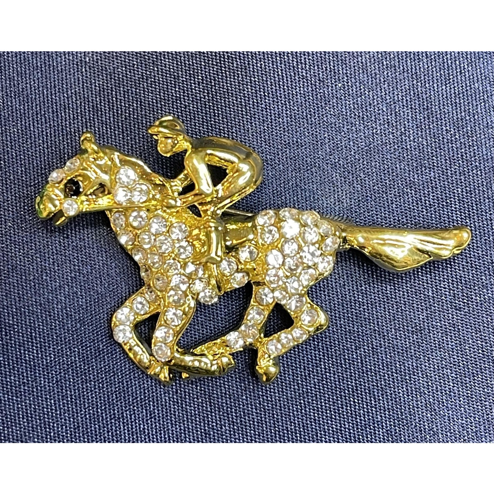 Nwot Horse Racing Jockey Pin Brooch Gold Tone Kentucky Derby Triple Crown